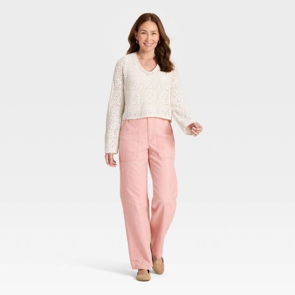 Universal Thread - Women's Mid-Rise Straight Leg Cargo Pants - Univer Pink - Picture 3 of 3